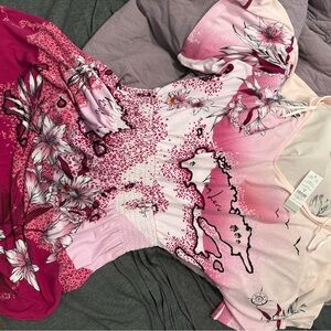 White House Black Market Pink and White Floral Dress